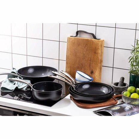 BK Superior Ceramic Koekenpan 24 cm Zwart